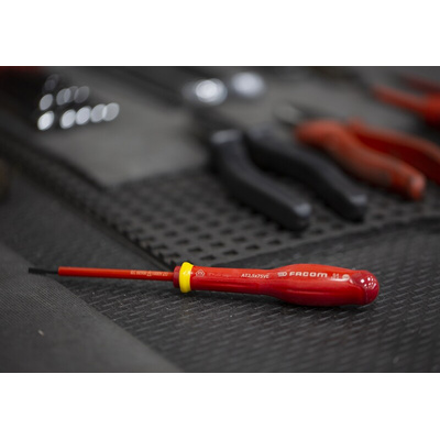 Facom Slotted Insulated Screwdriver, 2.5 x 0.4 mm Tip, 75 mm Blade, VDE/1000V, 178 mm Overall