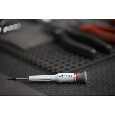 Facom Slotted Precision Screwdriver, 1.5 mm Tip, 35 mm Blade, 117 mm Overall