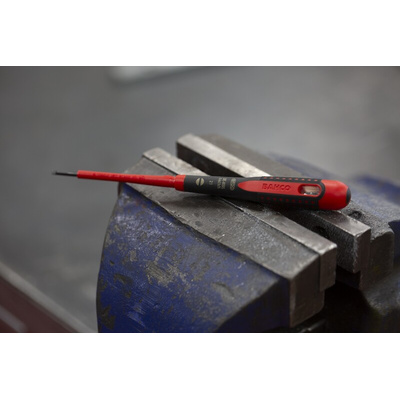 Bahco Slotted Screwdriver, 2.5 x 0.4 mm Tip, 75 mm Blade, VDE/1000V, 197 mm Overall