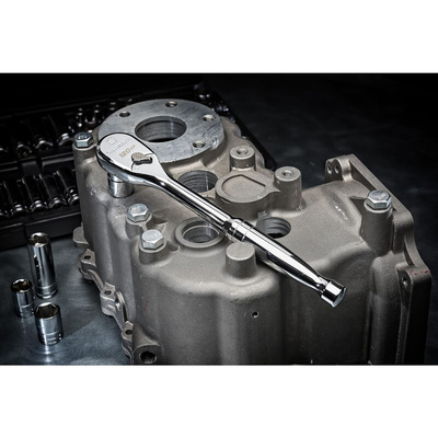 GearWrench 3/8 in Ratchet with Ratchet Handle, 8.38 in Overall