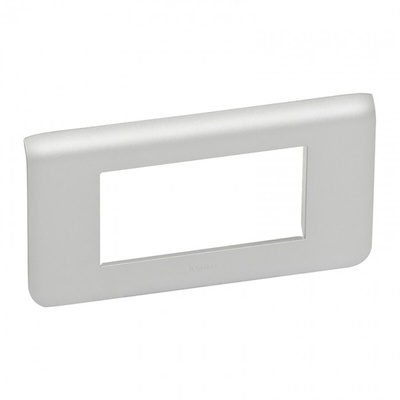 Legrand 4 Gang Faceplate & Mounting Plate