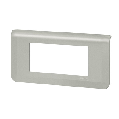Legrand 4 Gang Faceplate & Mounting Plate