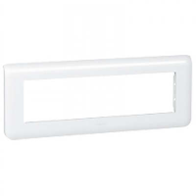 Legrand White 8 Gang Faceplate & Mounting Plate