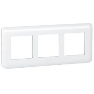 Legrand White 3 Gang Faceplate & Mounting Plate