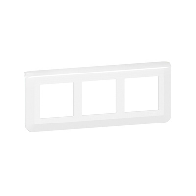 Legrand White 3 Gang Faceplate & Mounting Plate