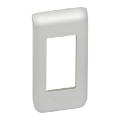 Legrand 1 Gang Faceplate & Mounting Plate