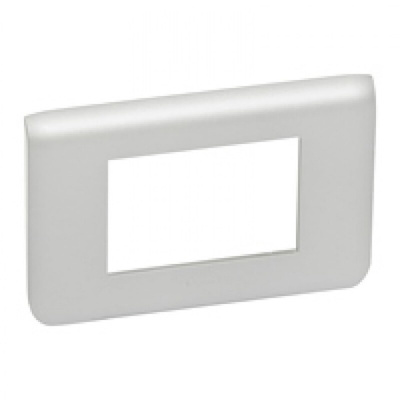 Legrand 3 Gang Faceplate & Mounting Plate