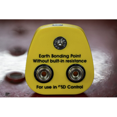 RS PRO ESD Earth Bonding Plug With 10mm Stud x 2 4mm Socket