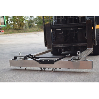 Eclipse 1200mm White Stainless Steel Sweeper for use with Car Parks, Factories, Lorry Depots