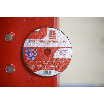 RS PRO Aluminium Oxide Cutting Disc, 75mm x 1mm Thick, Fine Grade, P120 Grit, 10 in pack