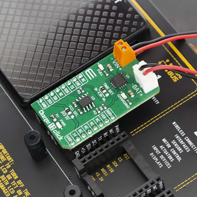 MikroElektronika Charger 12 click for MAX1501 for 3-Cell NiMH/NiCd Batteries
