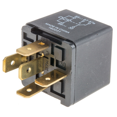 TE Connectivity Plug In Automotive Relay, 12V dc Coil Voltage, 30A Switching Current, SPDT
