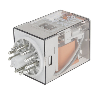 Finder Plug In Power Relay, 110V ac Coil, 10A Switching Current, 3PDT