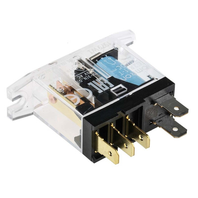 Omron Panel Mount Power Relay, 24V dc Coil, 10A Switching Current, SPDT