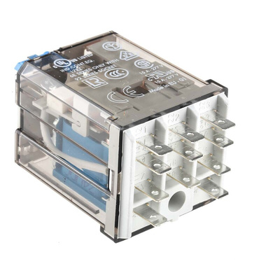 Finder Plug In Power Relay, 24V dc Coil, 16A Switching Current, 3PDT