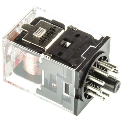 Omron PCB Mount Power Relay, 24V ac Coil, 10A Switching Current, 3PDT