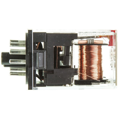 Omron PCB Mount Power Relay, 24V ac Coil, 10A Switching Current, 3PDT