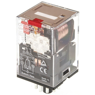 Omron PCB Mount Power Relay, 24V ac Coil, 10A Switching Current, 3PDT