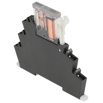 Omron DIN Rail Power Relay, 24V dc Coil, 6A Switching Current, SPDT