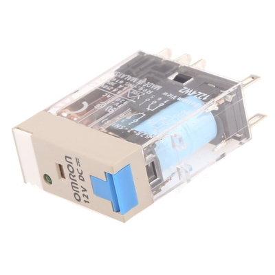 Omron PCB Mount Power Relay, 12V dc Coil, 5A Switching Current, DPDT