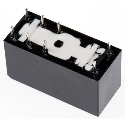 Omron PCB Mount Power Relay, 12V dc Coil, 8A Switching Current, DPDT