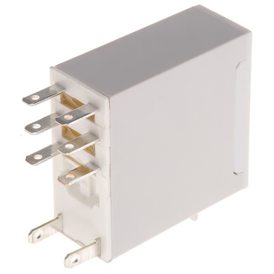 Finder Plug In Power Relay, 24V dc Coil, 8A Switching Current, DPDT