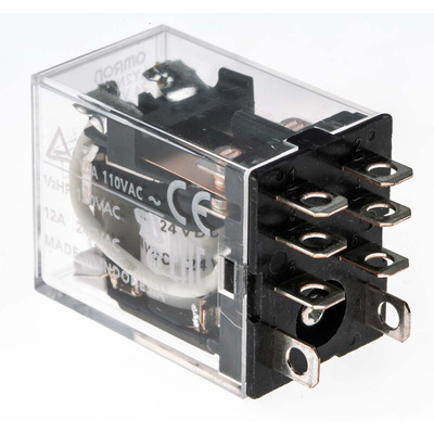 Omron Plug In Power Relay, 24V dc Coil, 10A Switching Current, DPDT