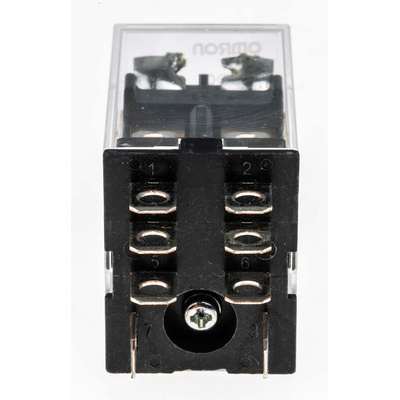 Omron Plug In Power Relay, 24V dc Coil, 10A Switching Current, DPDT