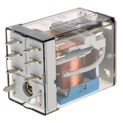 Finder PCB Mount Power Relay, 24V dc Coil, 12A Switching Current, DPDT