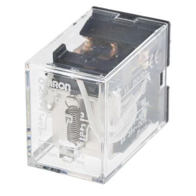 Omron Plug In Power Relay, 24V dc Coil, 5A Switching Current, 3PDT