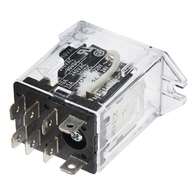 Omron Plug In Power Relay, 24V dc Coil, 15A Switching Current, SPDT