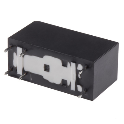 Omron PCB Mount Power Relay, 12V dc Coil, 16A Switching Current, SPST