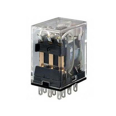 Omron Plug In Power Relay, 120V ac Coil, 5A Switching Current, 3PDT