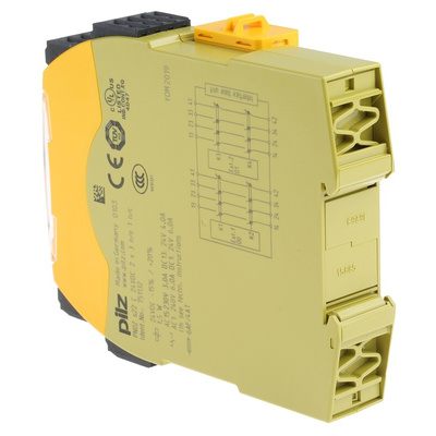 Pilz Dual-Channel Safety Switch Safety Relay, 24V dc, 3 Safety Contacts