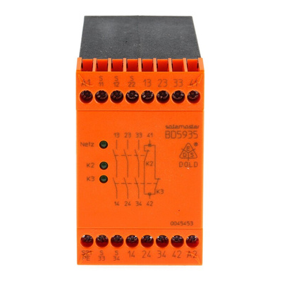 Dold Dual-Channel Emergency Stop Safety Relay, 230V ac, 3 Safety Contacts