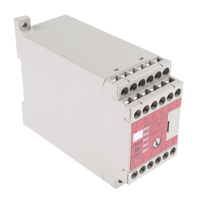 Omron Dual-Channel Emergency Stop Safety Relay, 24V ac/dc, 3 Safety Contacts
