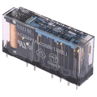 Omron Safety Relay, 24V dc