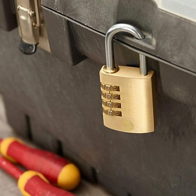 YALE Combination Brass Combination Padlock, 6mm Shackle, 40mm Body