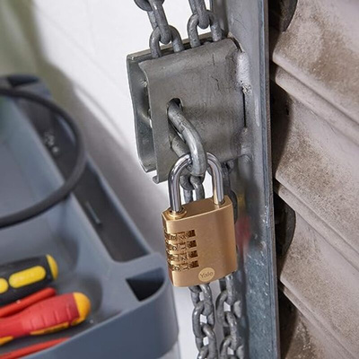 YALE Combination Brass Combination Padlock, 6mm Shackle, 40mm Body
