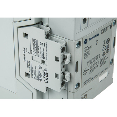 Allen Bradley 100-E Series Contactor, 24 → 60 V dc Coil, 3-Pole, 205 A, 110 kW, 1NO + 1NC, 400 V ac
