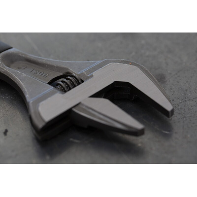 Bahco Adjustable Spanner, 218 mm Overall, 38mm Jaw Capacity, Plastic Handle