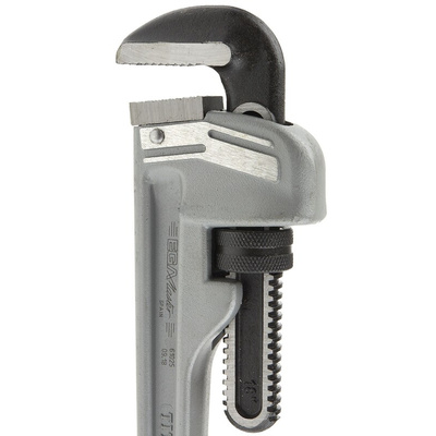 Ega-Master Pipe Wrench, 457.2 mm Overall, 50.08mm Jaw Capacity, Metal Handle