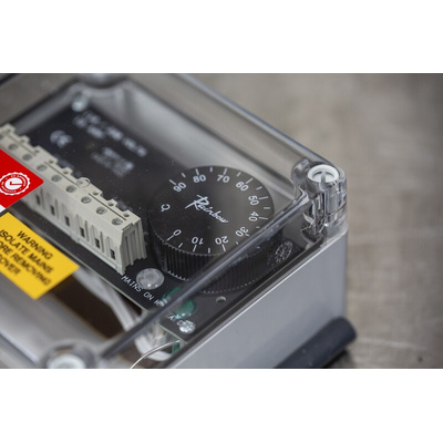 RS PRO Trace Heating Thermostat 75mm x 125mm x 125mm, 0 → +90 °C