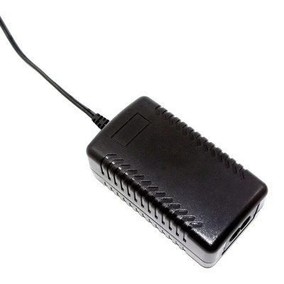 RS PRO 35W Plug-In AC/DC Adapter 13.5V dc Output, 2.6A Output