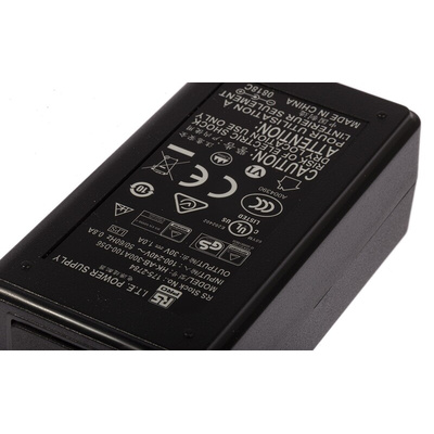 RS PRO 30W Plug-In AC/DC Adapter 30V dc Output, 1A Output