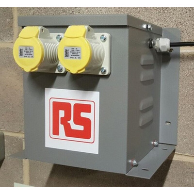 RS PRO 3.3kVA Site Transformer, 230V ac Primary, 110 (55V Secondary, 2 x 16A O/P