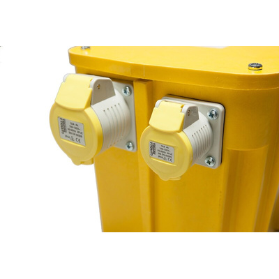 Carroll & Meynell Single Phase 2.5kVA Site Transformer, 230V ac Primary, ±55V ac Secondary, 1 x 32 A, 2 x 16 A O/P