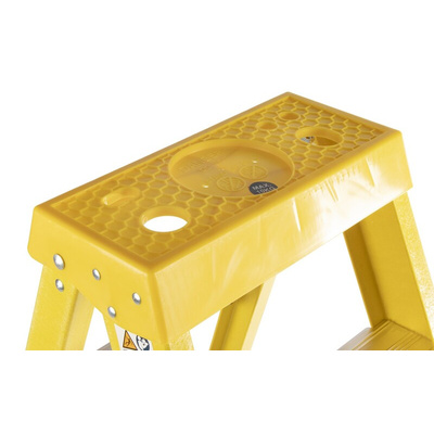 RS PRO Fibreglass 4 steps Step Ladder, 1.0m platform height