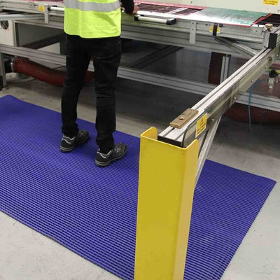 Coba Europe DS02 PVC Anti-Fatigue Mat, 1.0m x 10m x 11.5mm
