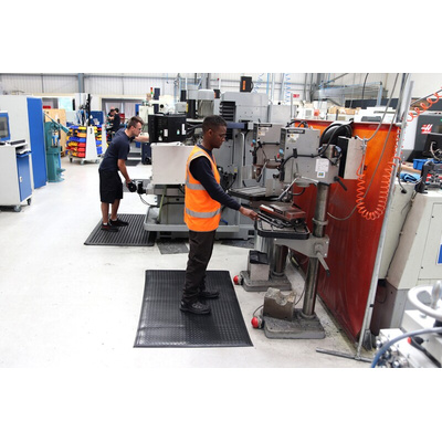 Coba Europe OCP01 PVC Foam Anti-Fatigue Mat, 0.6m x 0.9m x 15mm